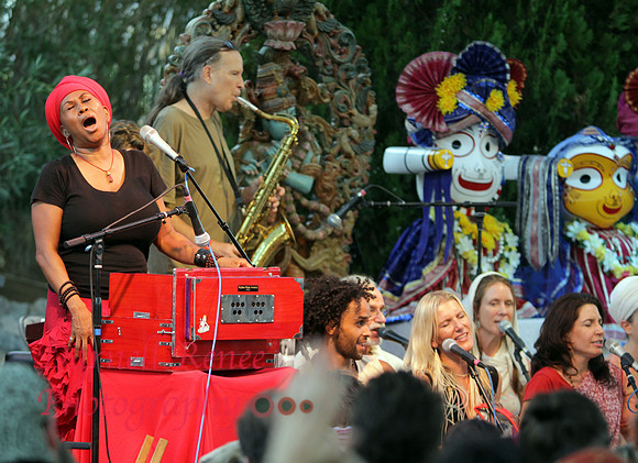 C.C White at Bhakti Fest 2012, Joshua Tree.